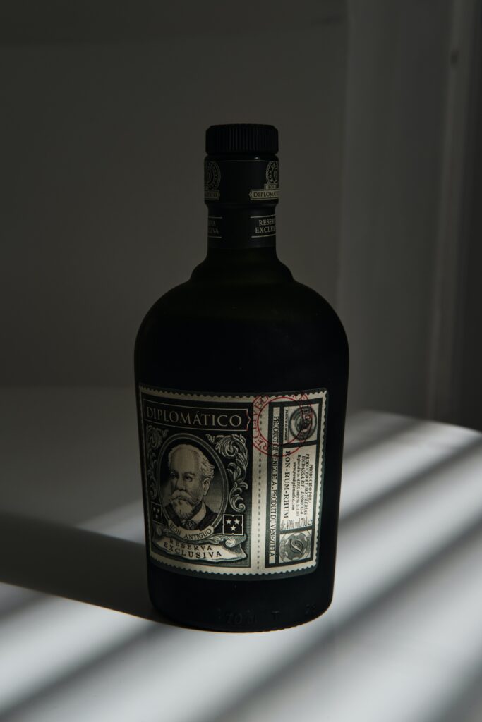 Diplomatico Rum is a rum from Venezuela, which you can buy in big quantities at our Diplomatico wholesale. 