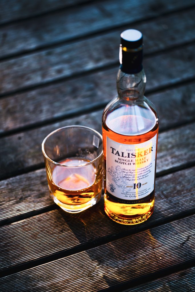 Buy Talisker Whisky easily and quickly in our online Sales Portal. 